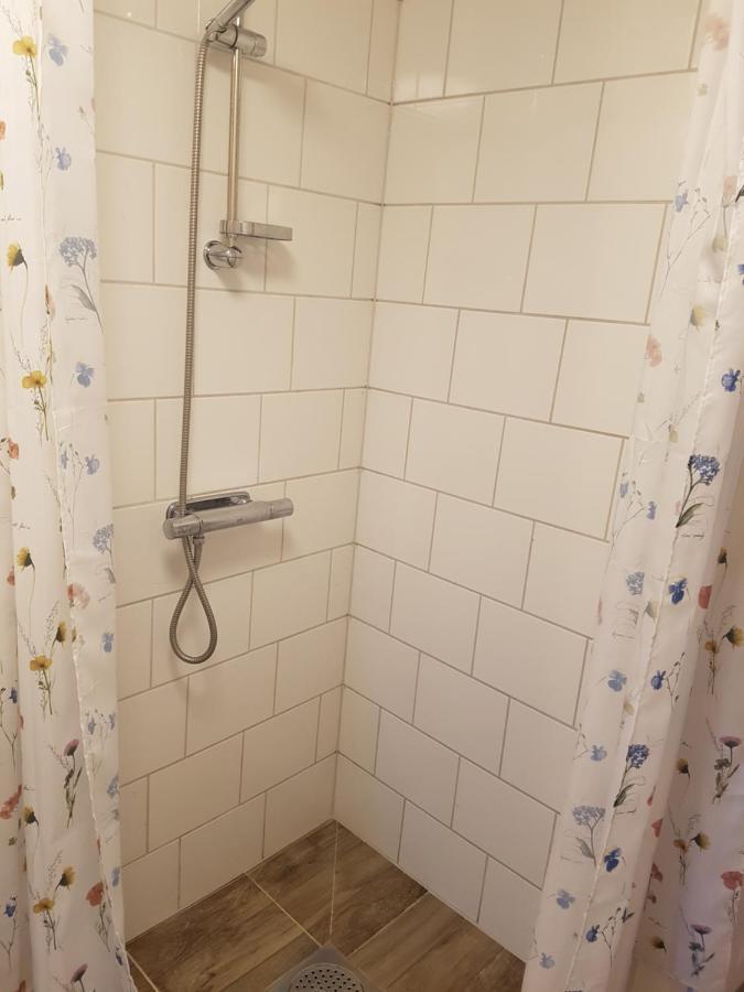 Appartamento Raselund Gard Vinninga Esterno foto